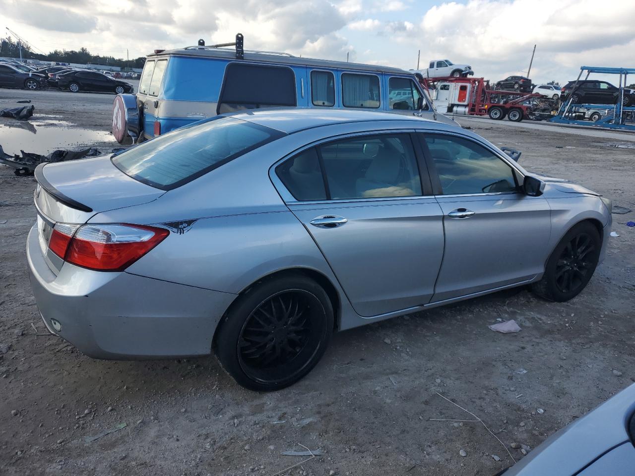 2014 Honda Accord - Image 3