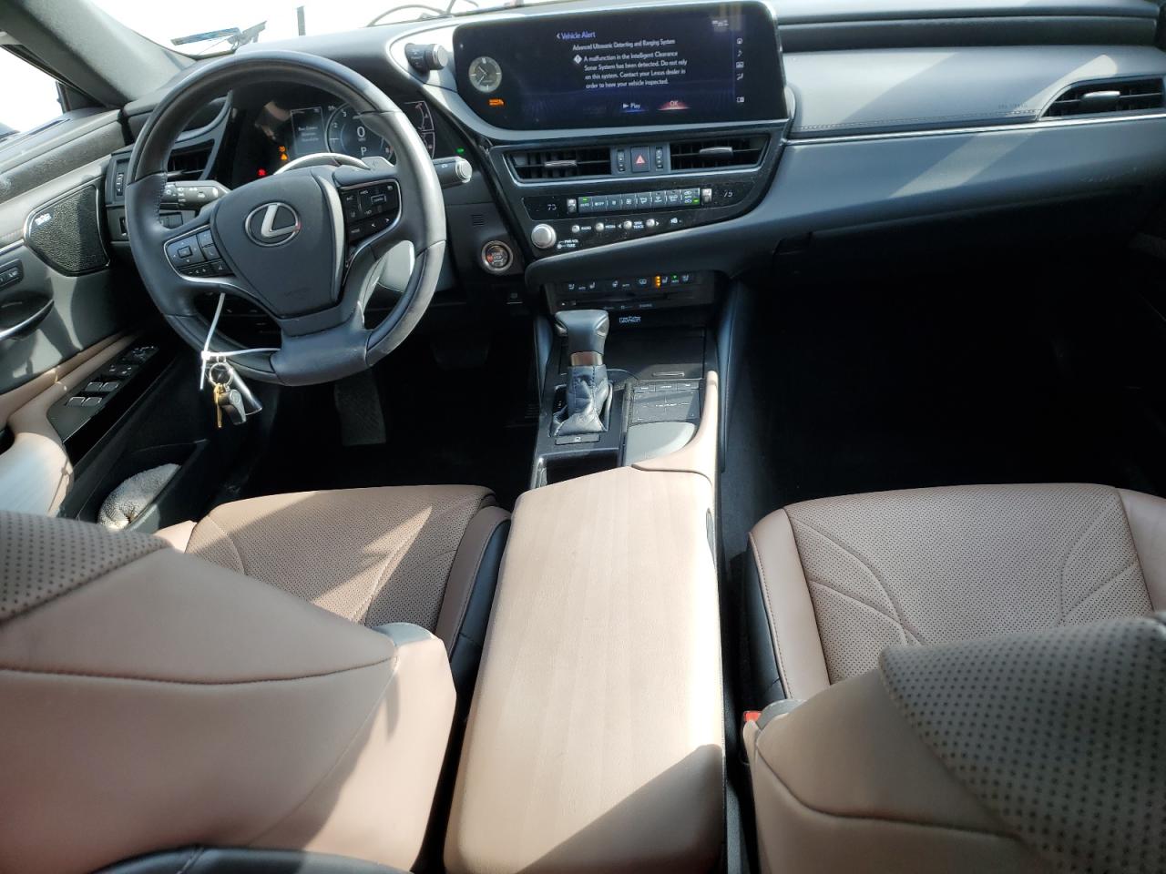 2022 Lexus ES - Image 8