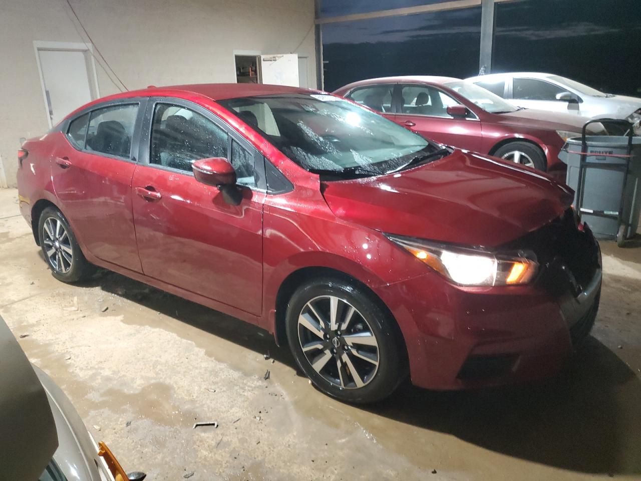 2020 Nissan Versa - Image 4