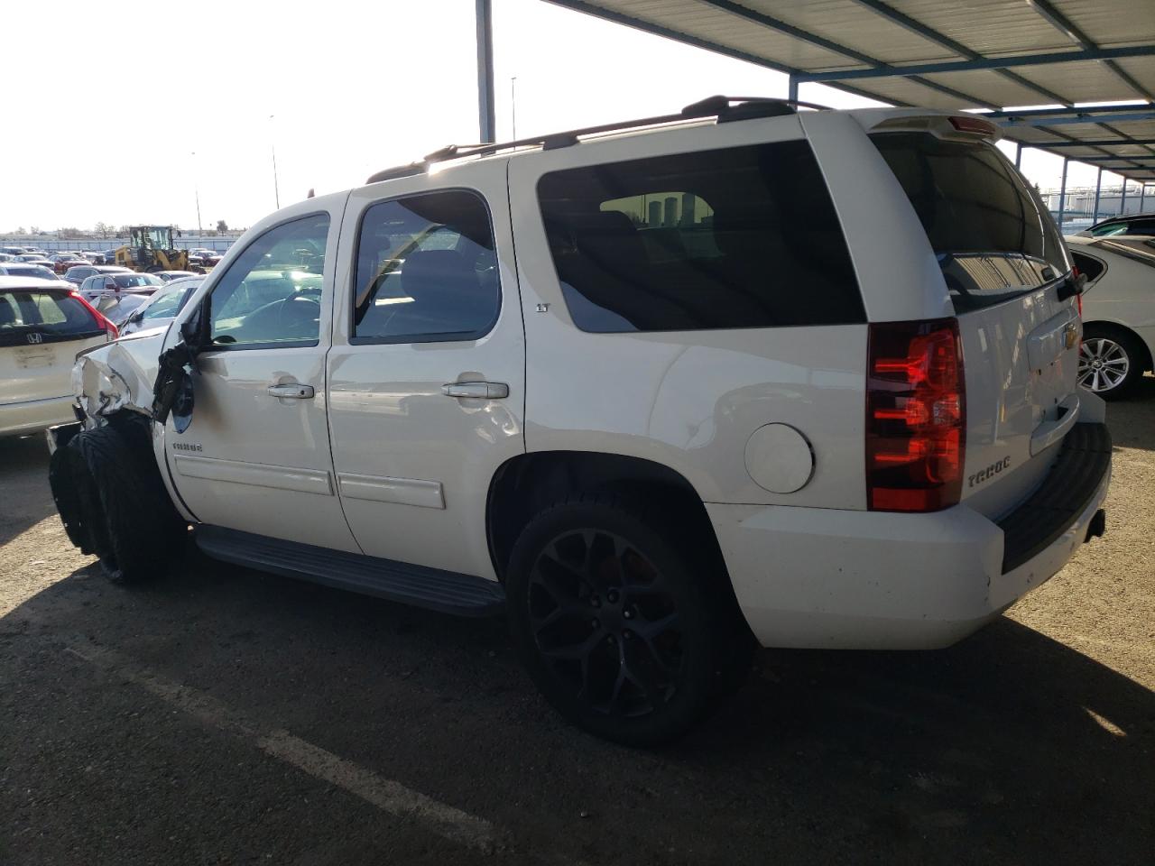 2013 Chevrolet Tahoe - Image 2