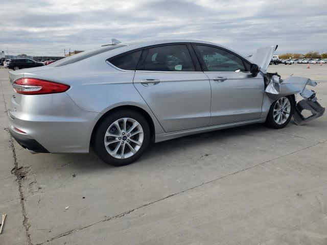  FORD FUSION 2020 Srebrny