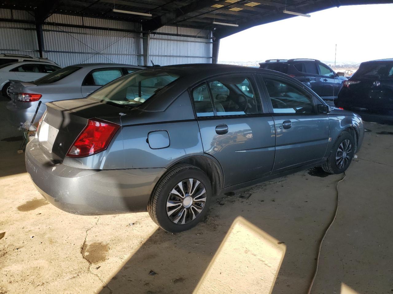 2007 Saturn ION - Image 3