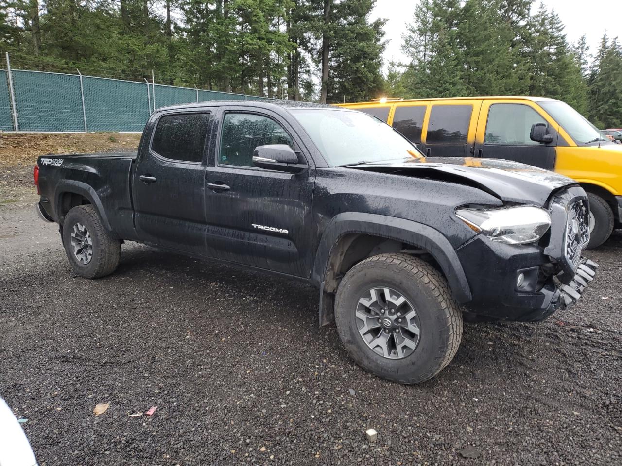 VIN 3TMDZ5BN6KM068302 2019 TOYOTA TACOMA no.4