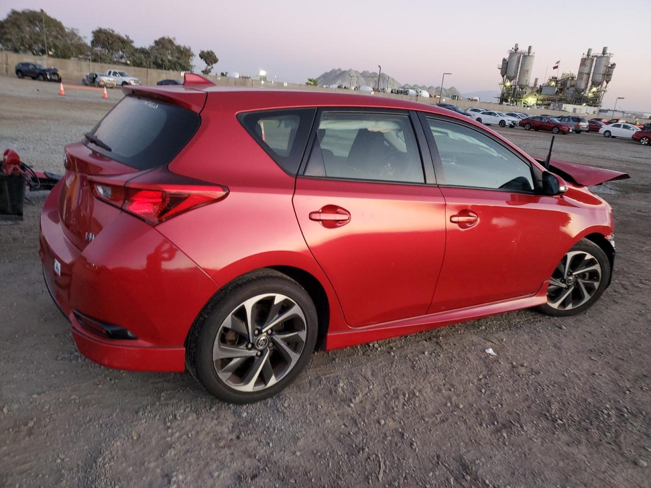 VIN JTNKARJE9JJ565245 2018 TOYOTA COROLLA no.3