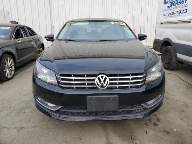  VOLKSWAGEN PASSAT 2012 Black