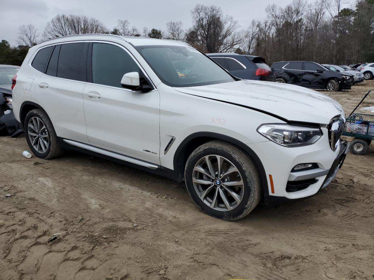 VIN 5UXTR9C5XJLC78663 2018 BMW X3 no.4