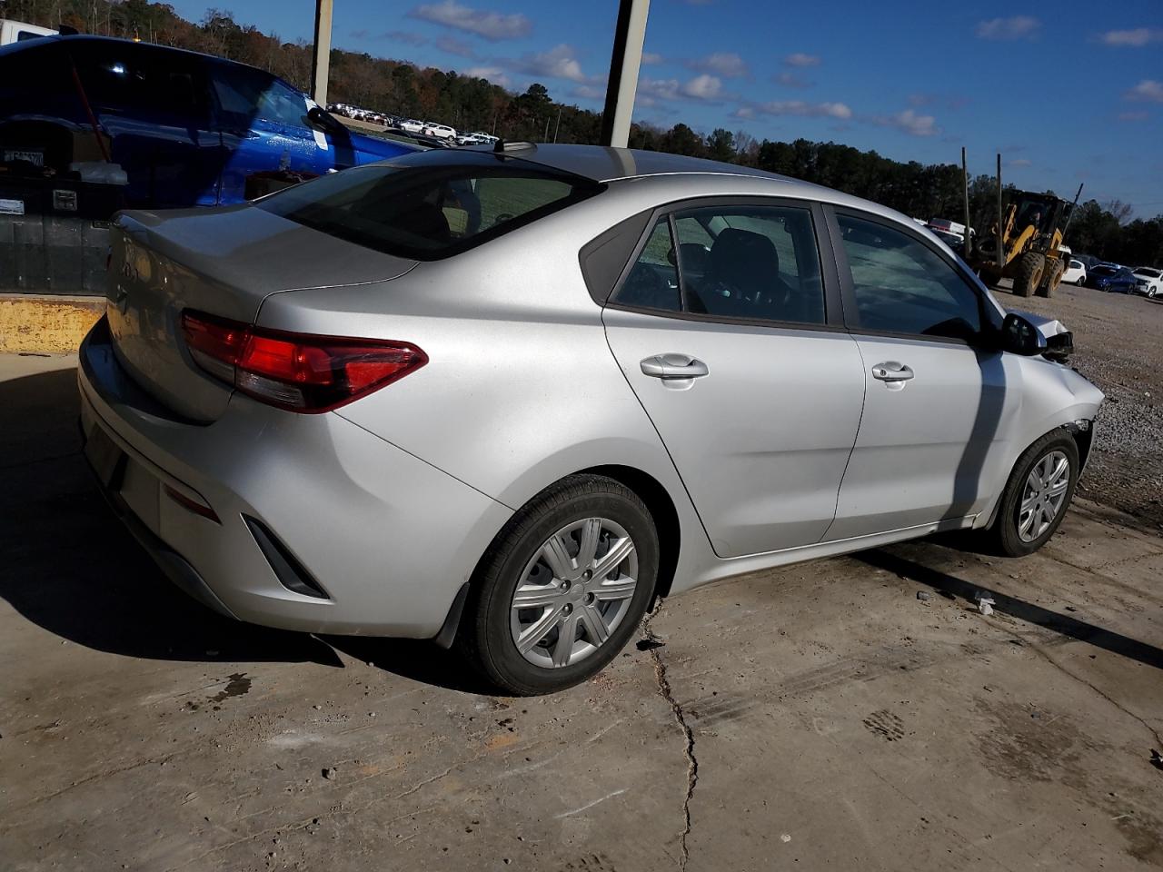 2023 Kia Rio - Image 3