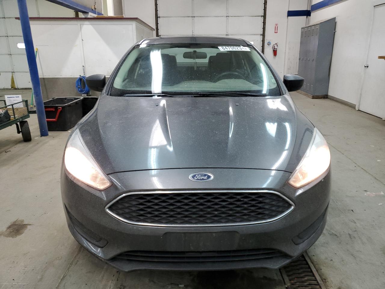 VIN 1FADP3E28JL331004 2018 FORD FOCUS no.5