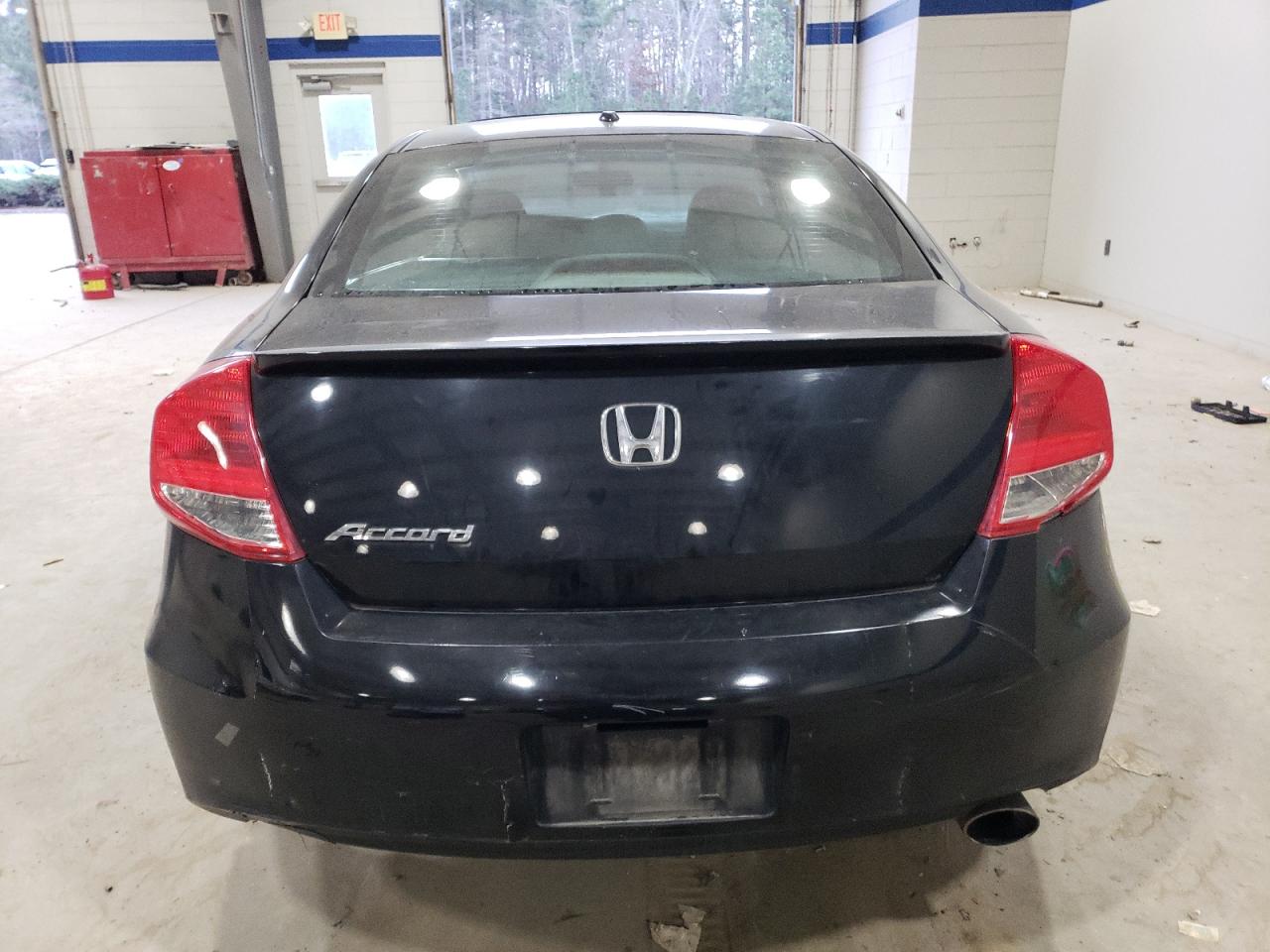 2011 Honda Accord Exl VIN: 1HGCS1B86BA000325 Lot: 85490784