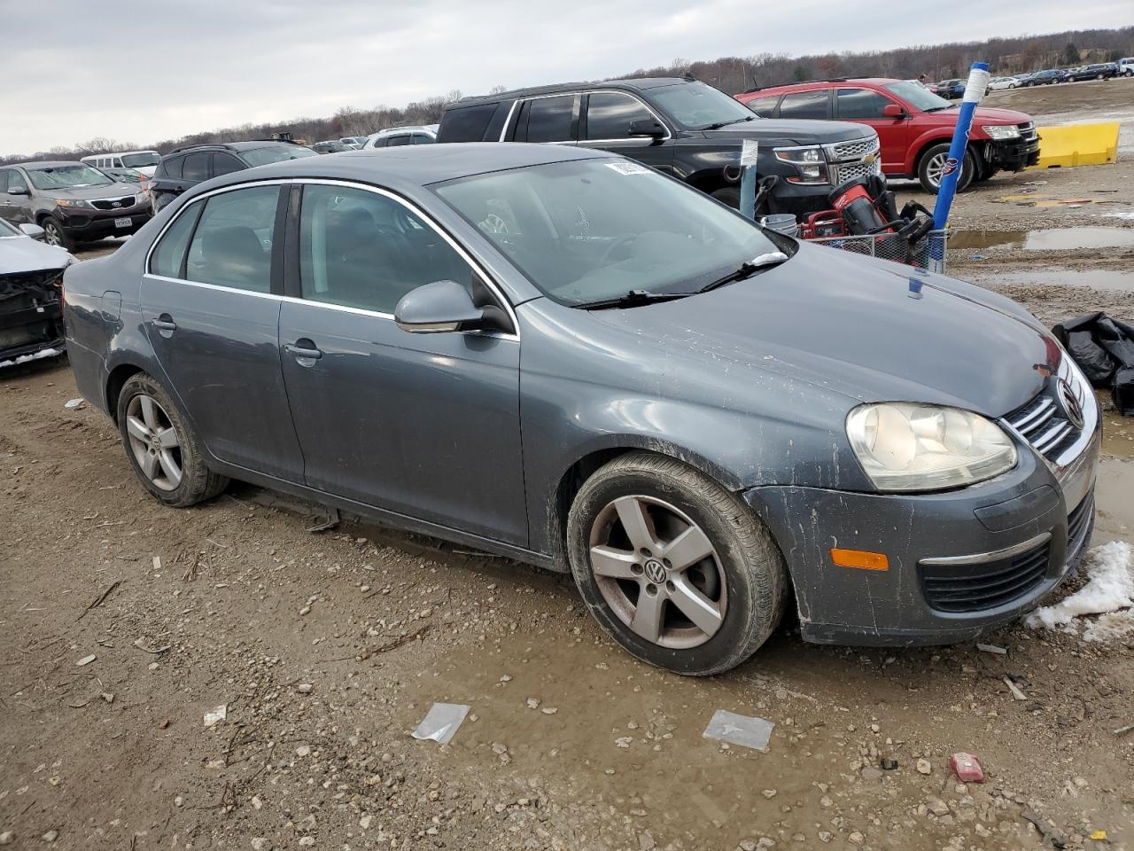 2008 Volkswagen Jetta - Image 4
