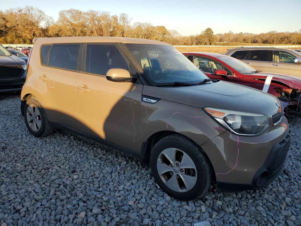 VIN KNDJN2A29G7250338 2016 KIA SOUL no.4