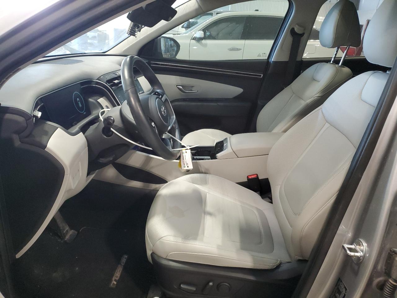 2023 Hyundai Tucson - Image 7