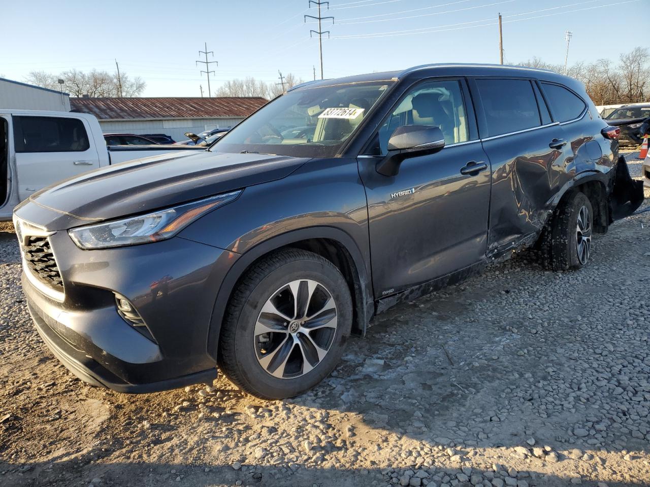 2020 TOYOTA HIGHLANDER