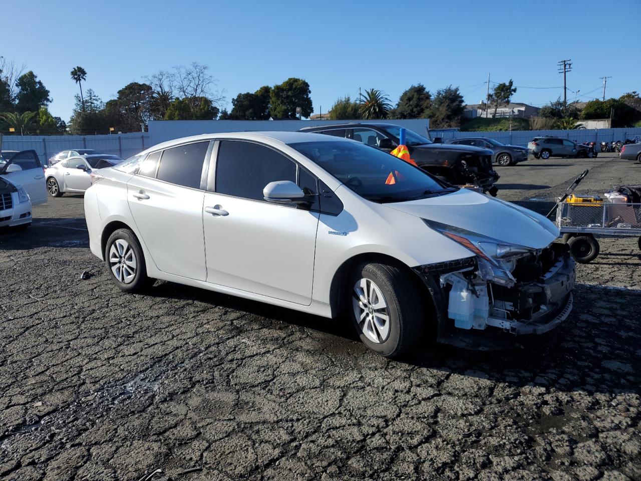 VIN JTDKARFU0G3026871 2016 TOYOTA PRIUS no.4