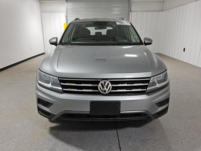  VOLKSWAGEN TIGUAN 2021 Szary