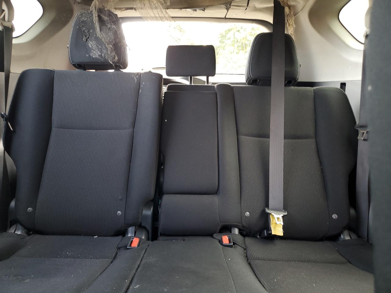 2016 Toyota RAV 4 - Image 10