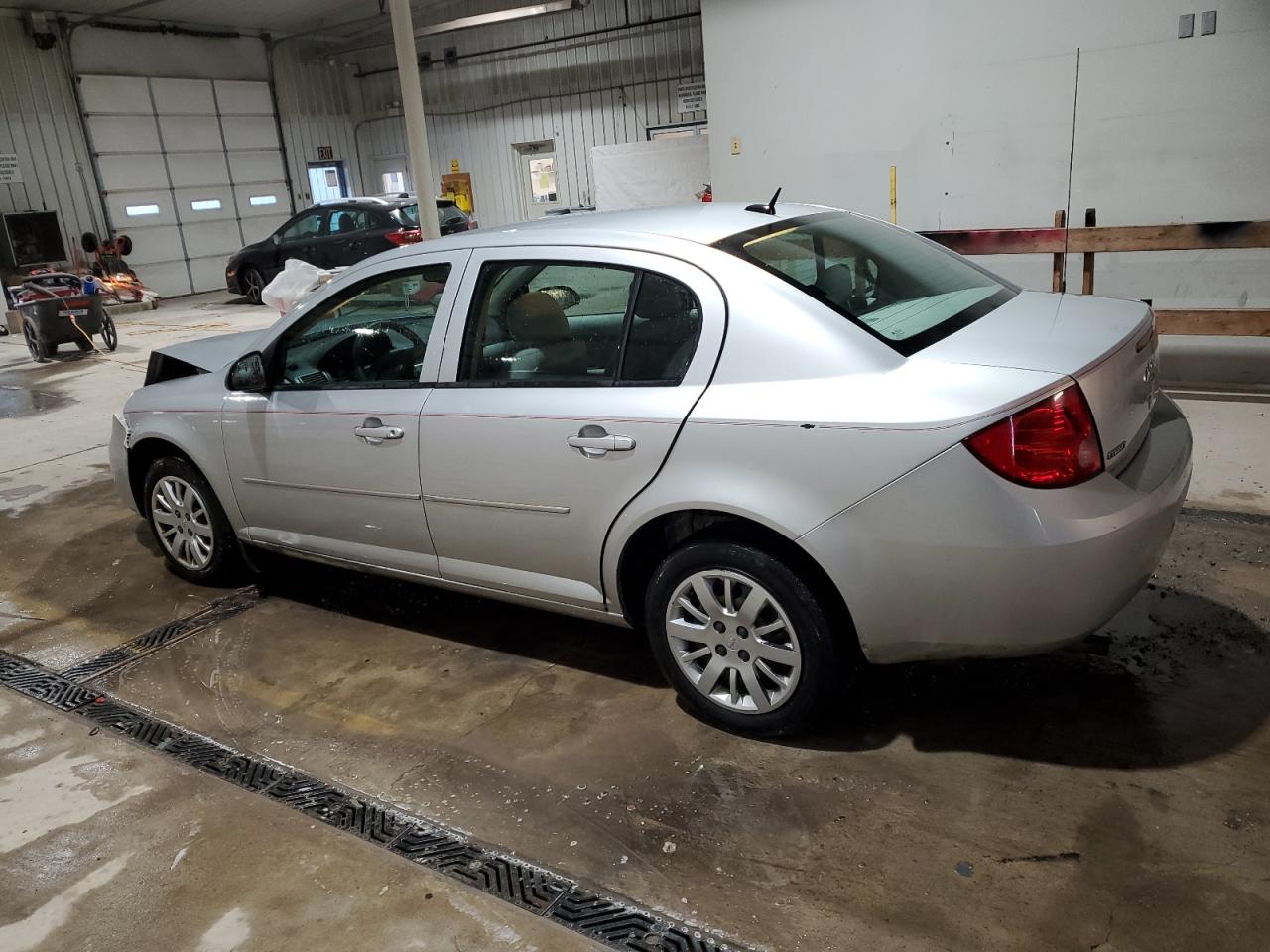 2010 Chevrolet Cobalt - Image 2