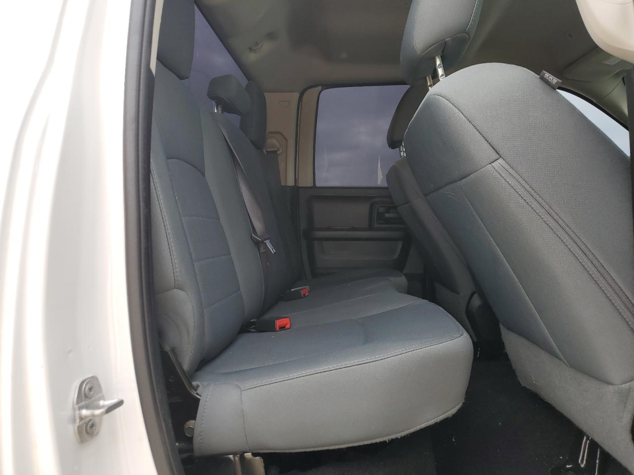 2017 RAM 1500 - Image 10