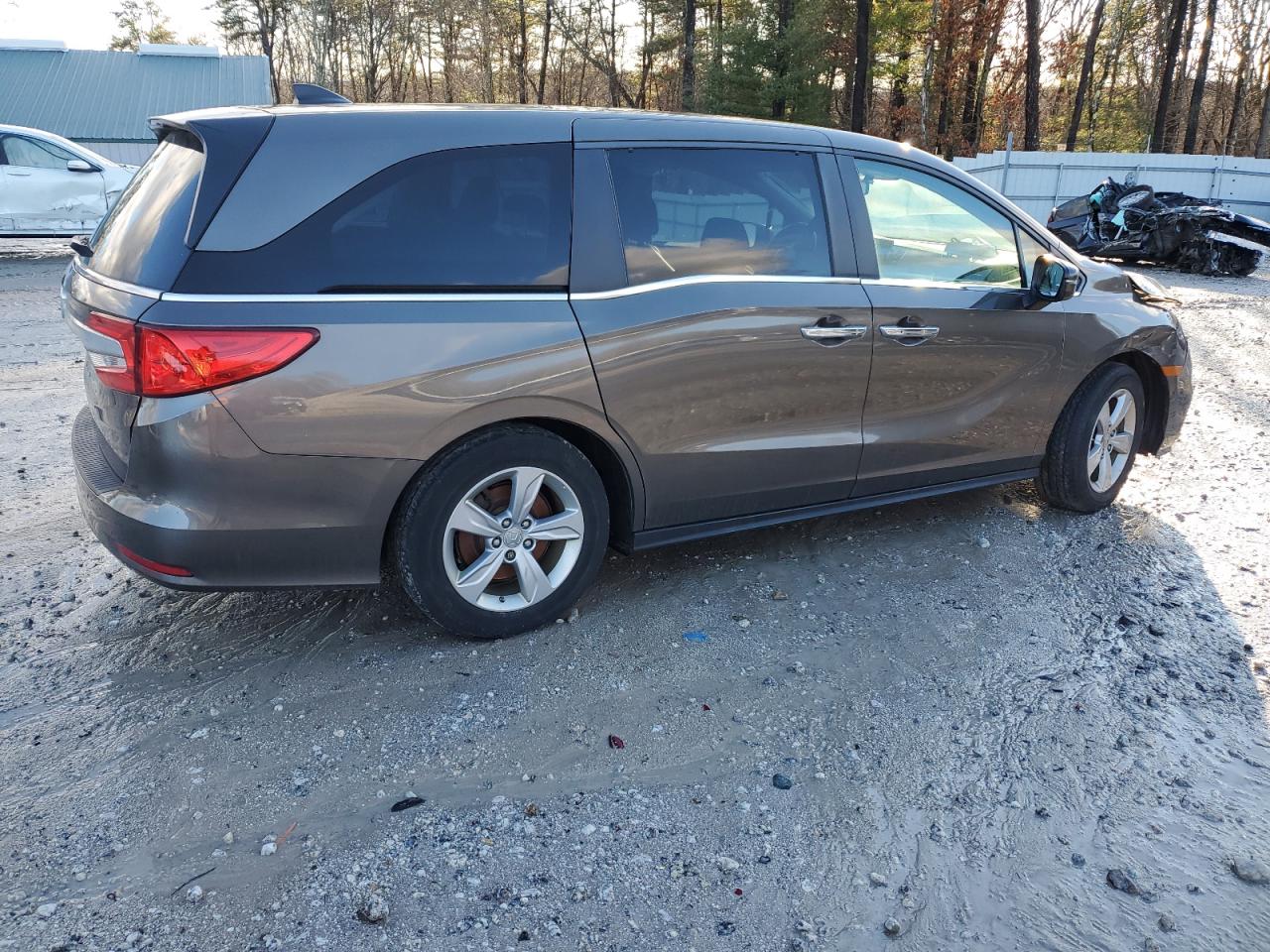 2019 Honda Odyssey - Image 3