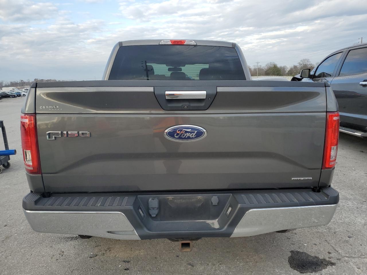 2016 Ford F-150 - Image 6