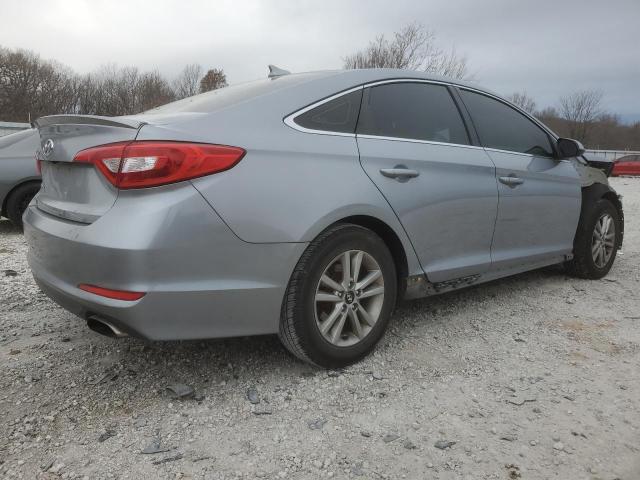 Sedans HYUNDAI SONATA 2016 Srebrny