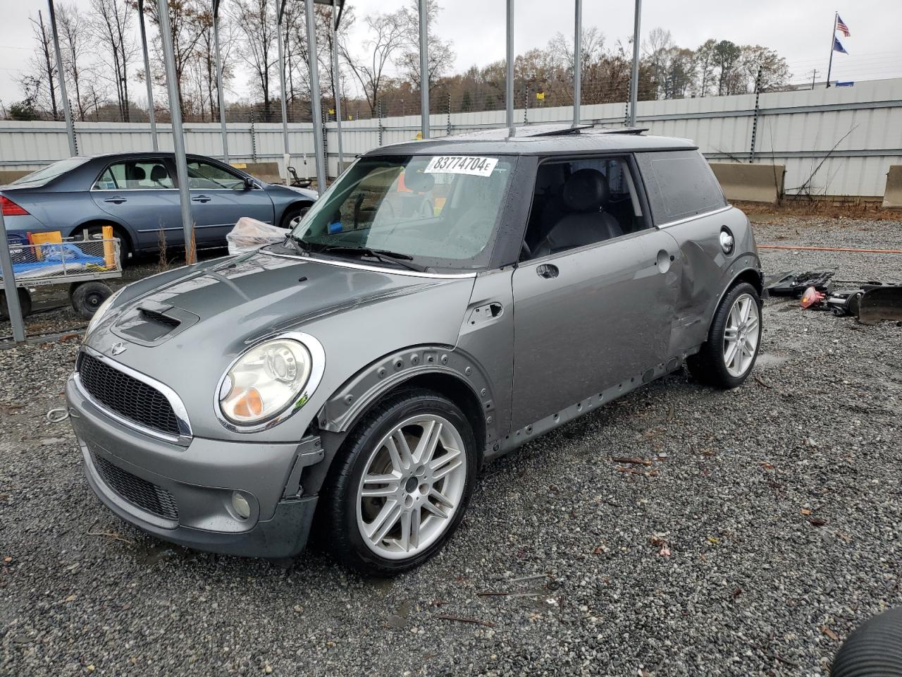 2007 MINI Cooper - Image 1