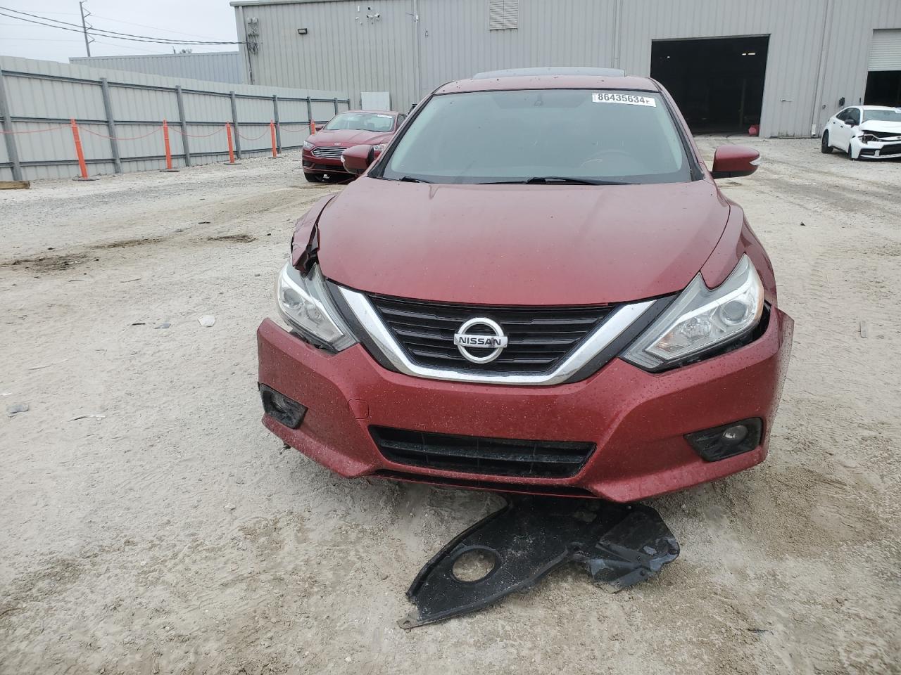 VIN 1N4AL3APXGC113493 2016 NISSAN ALTIMA no.5