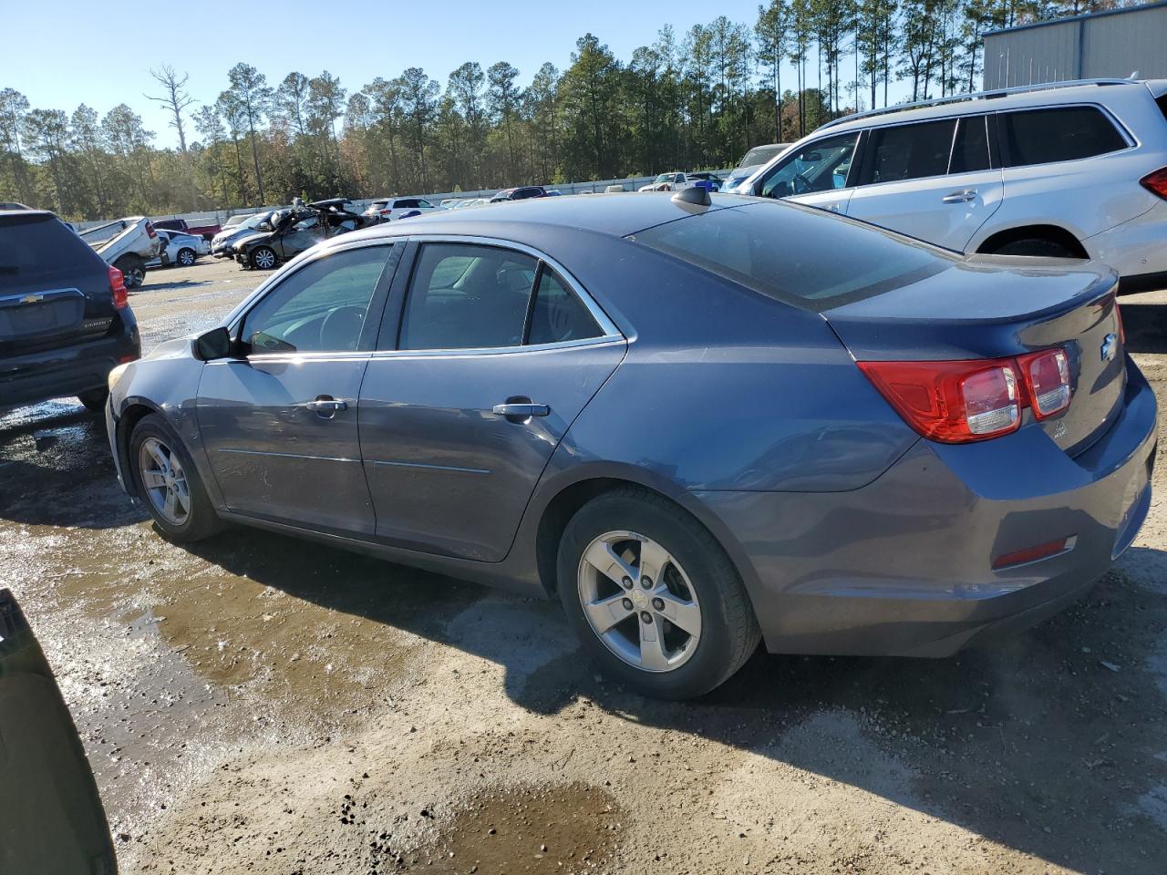 2014 Chevrolet Malibu - Image 2