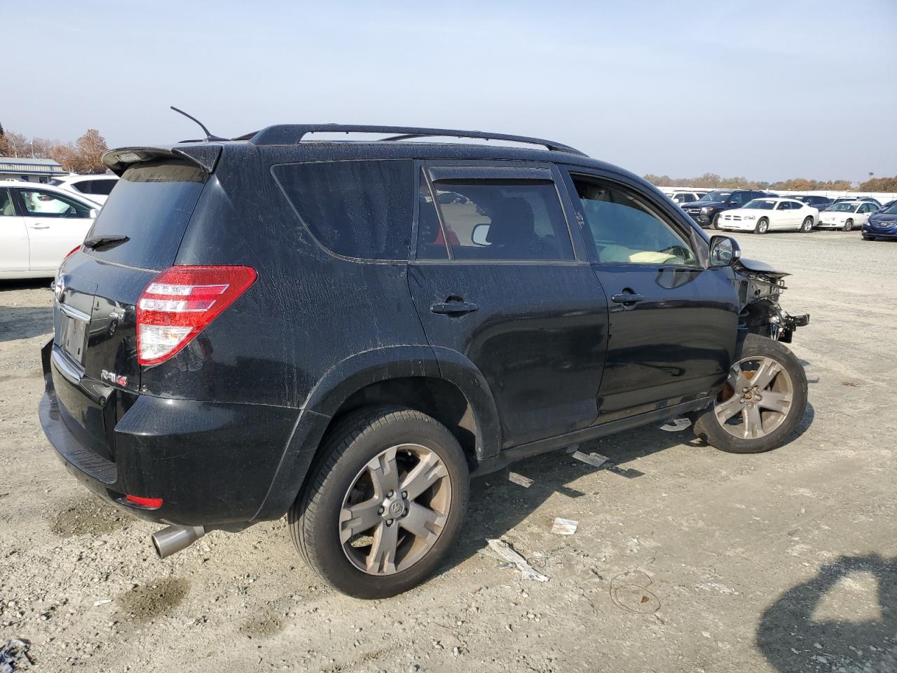 2012 Toyota RAV 4 - Image 3