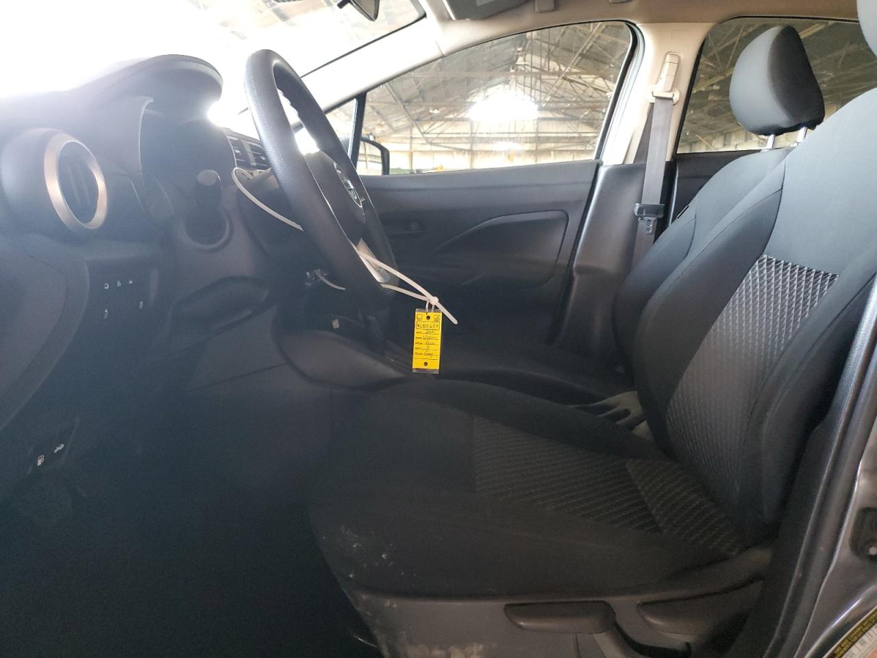 VIN 3N1CN8DV8ML815657 2021 NISSAN VERSA no.7