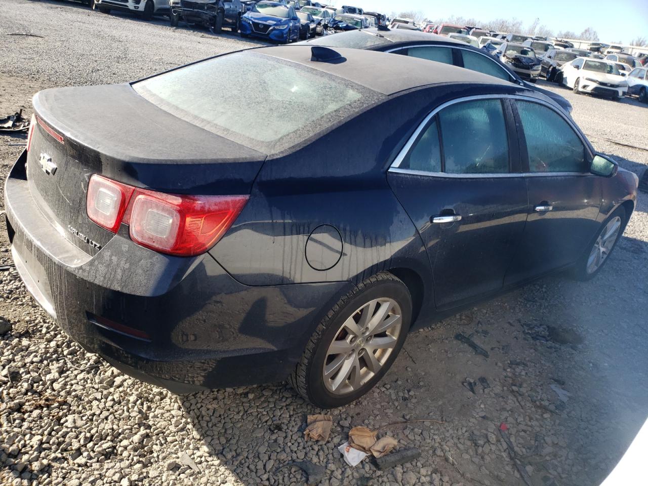 VIN 1G11E5SA7GU132046 2016 CHEVROLET MALIBU no.3