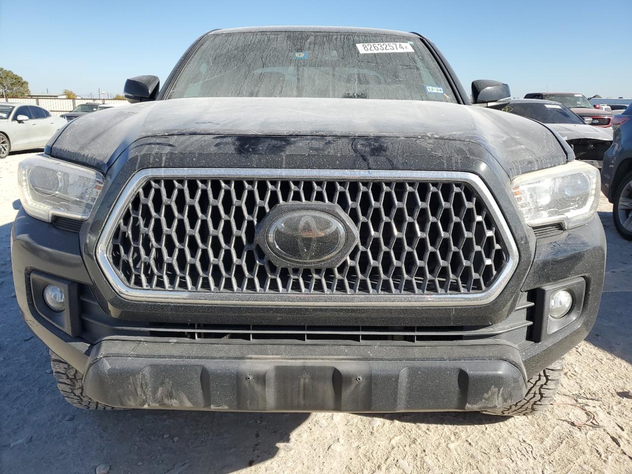 VIN 5TFCZ5AN1JX127116 2018 TOYOTA TACOMA no.5