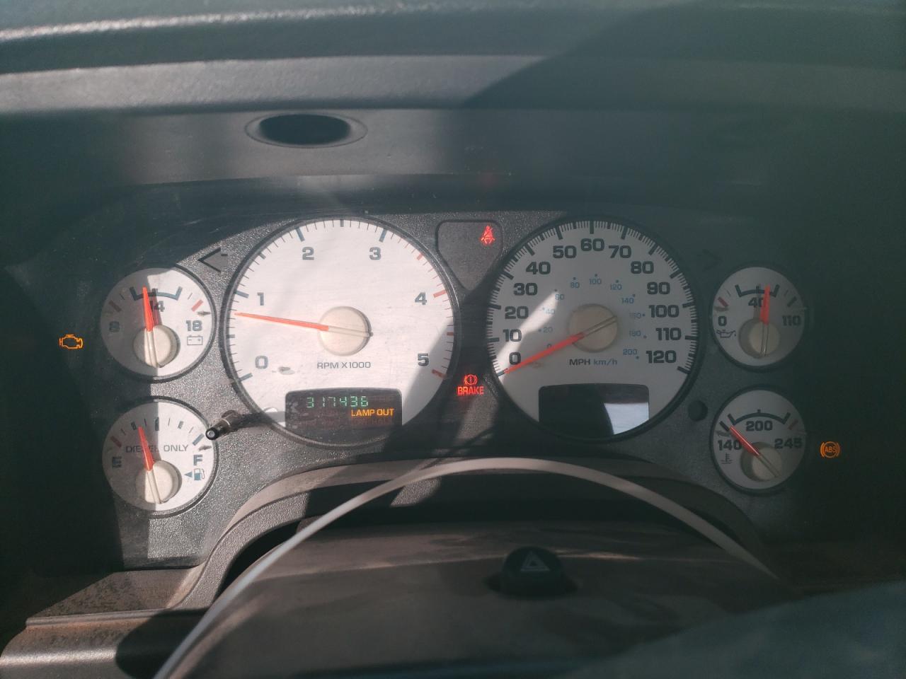 2005 Dodge RAM - Image 9