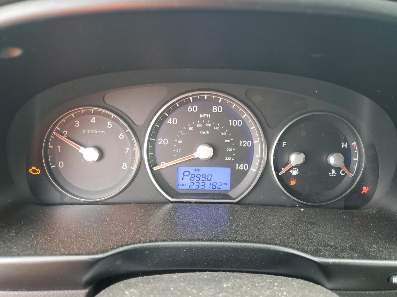 2012 Hyundai Santa Fe - Image 9