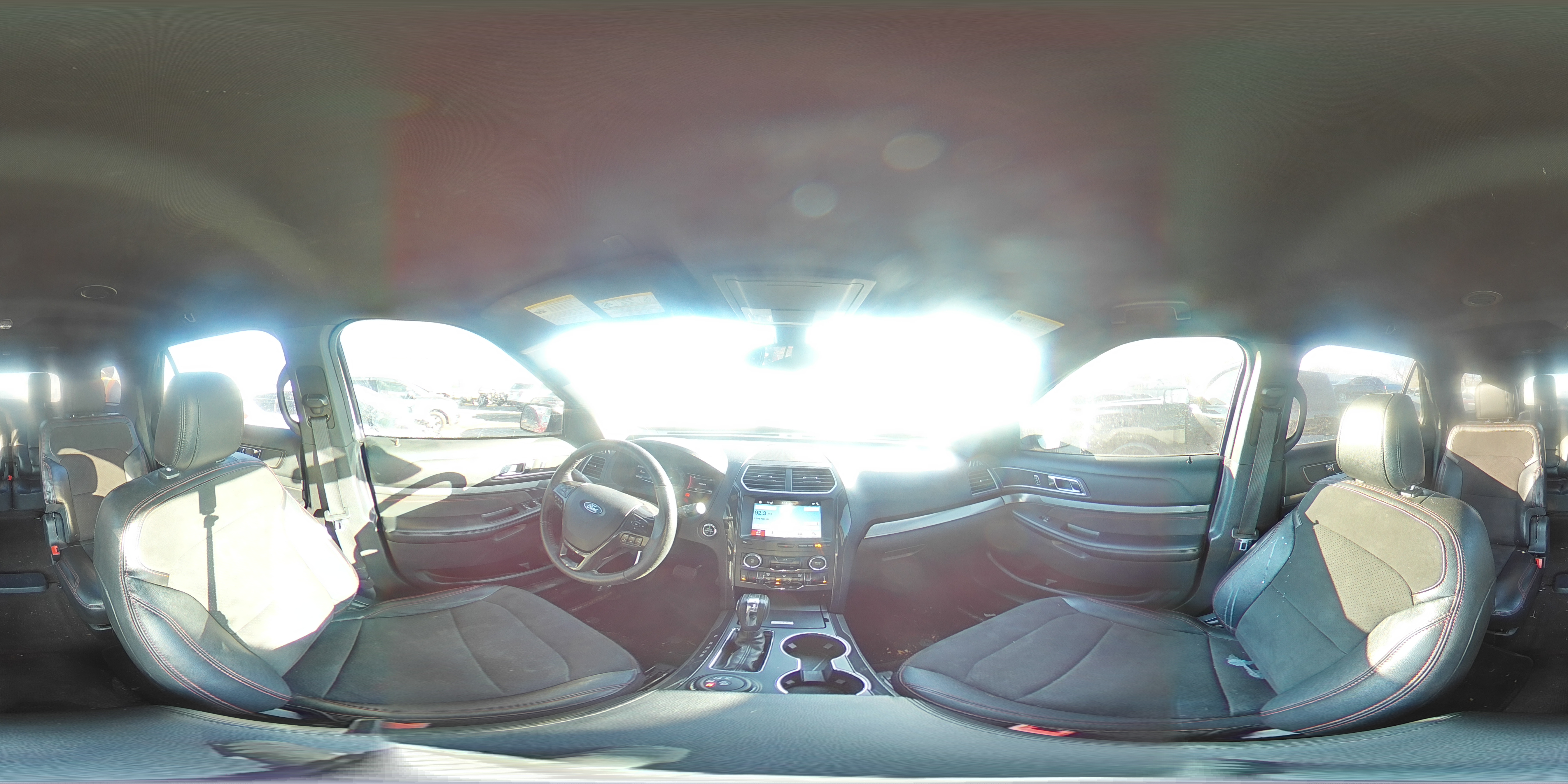 2018 Ford Explorer - Image 14