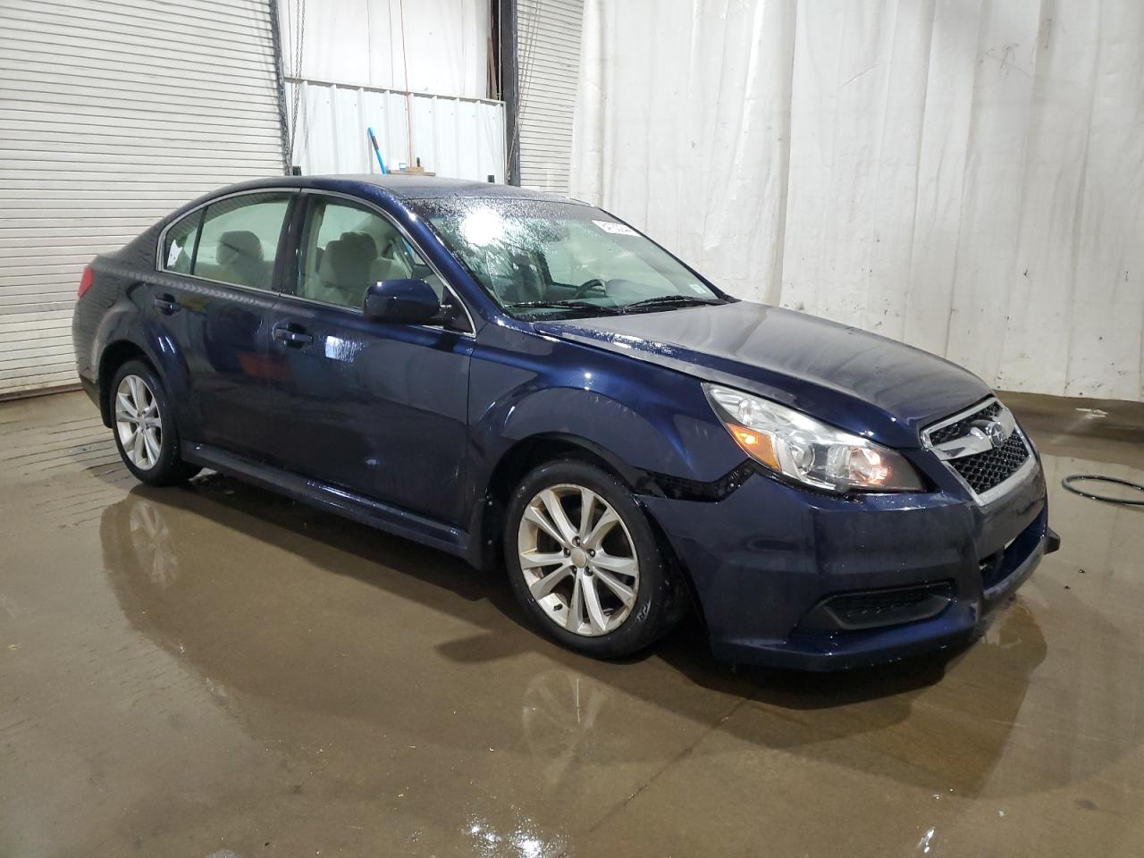 VIN 4S3BMBC65D3031869 2013 SUBARU LEGACY no.4