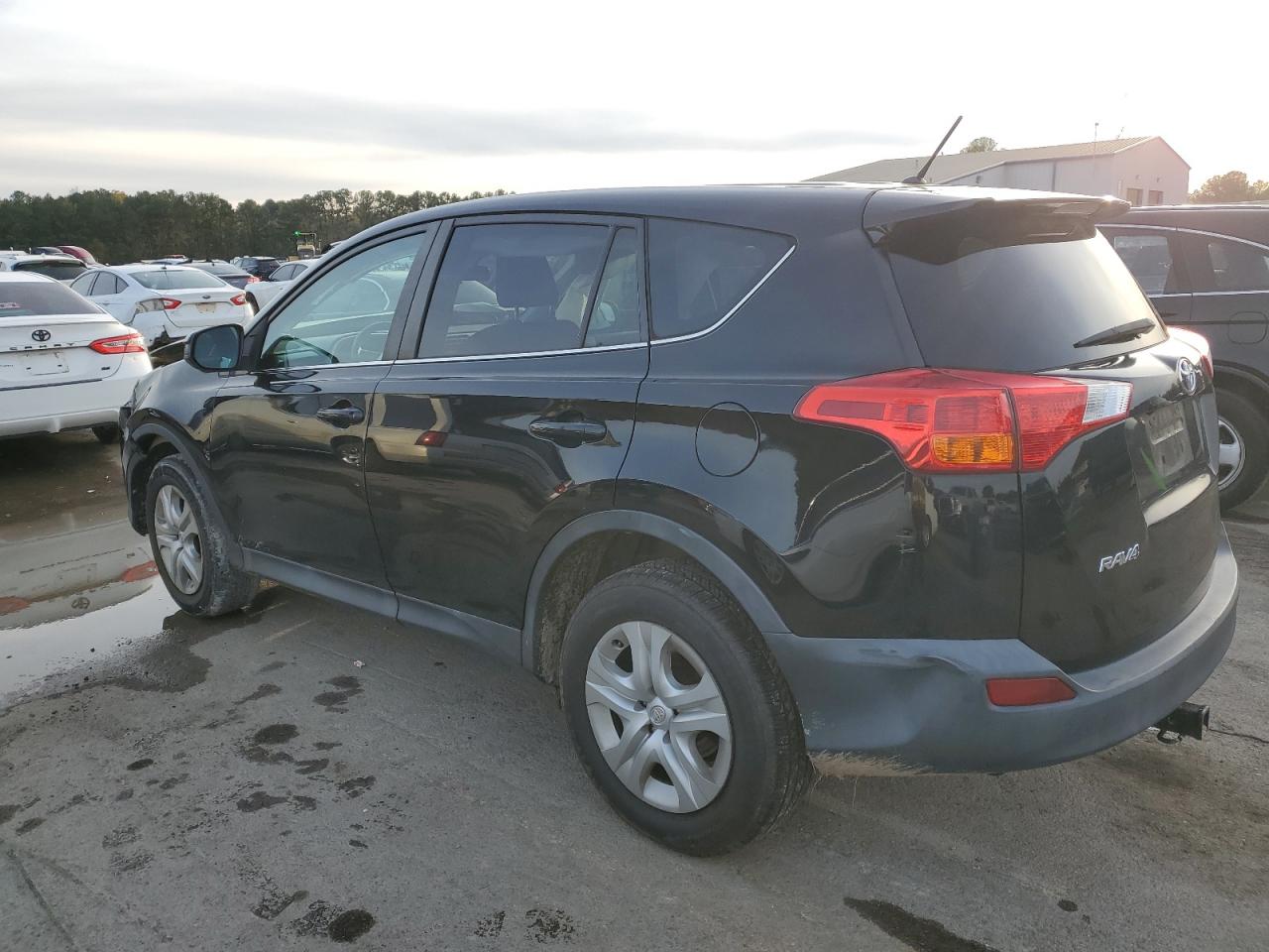 2015 Toyota RAV 4 - Image 2