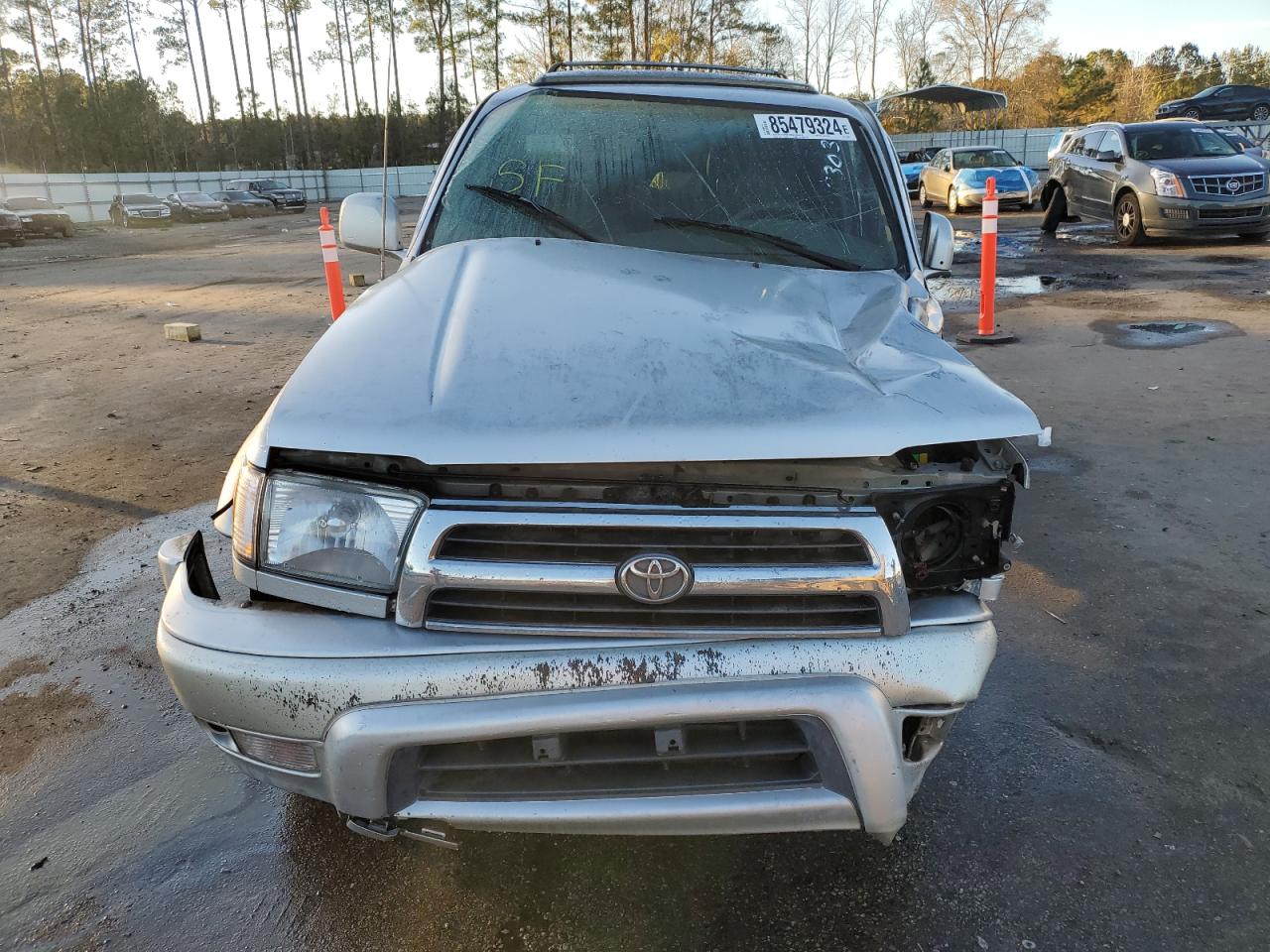 2000 Toyota 4Runner - Image 5
