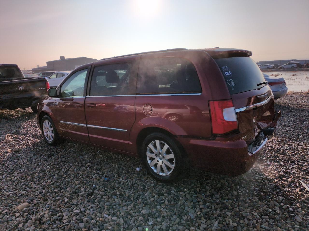 2014 Chrysler Town & Country - Image 2