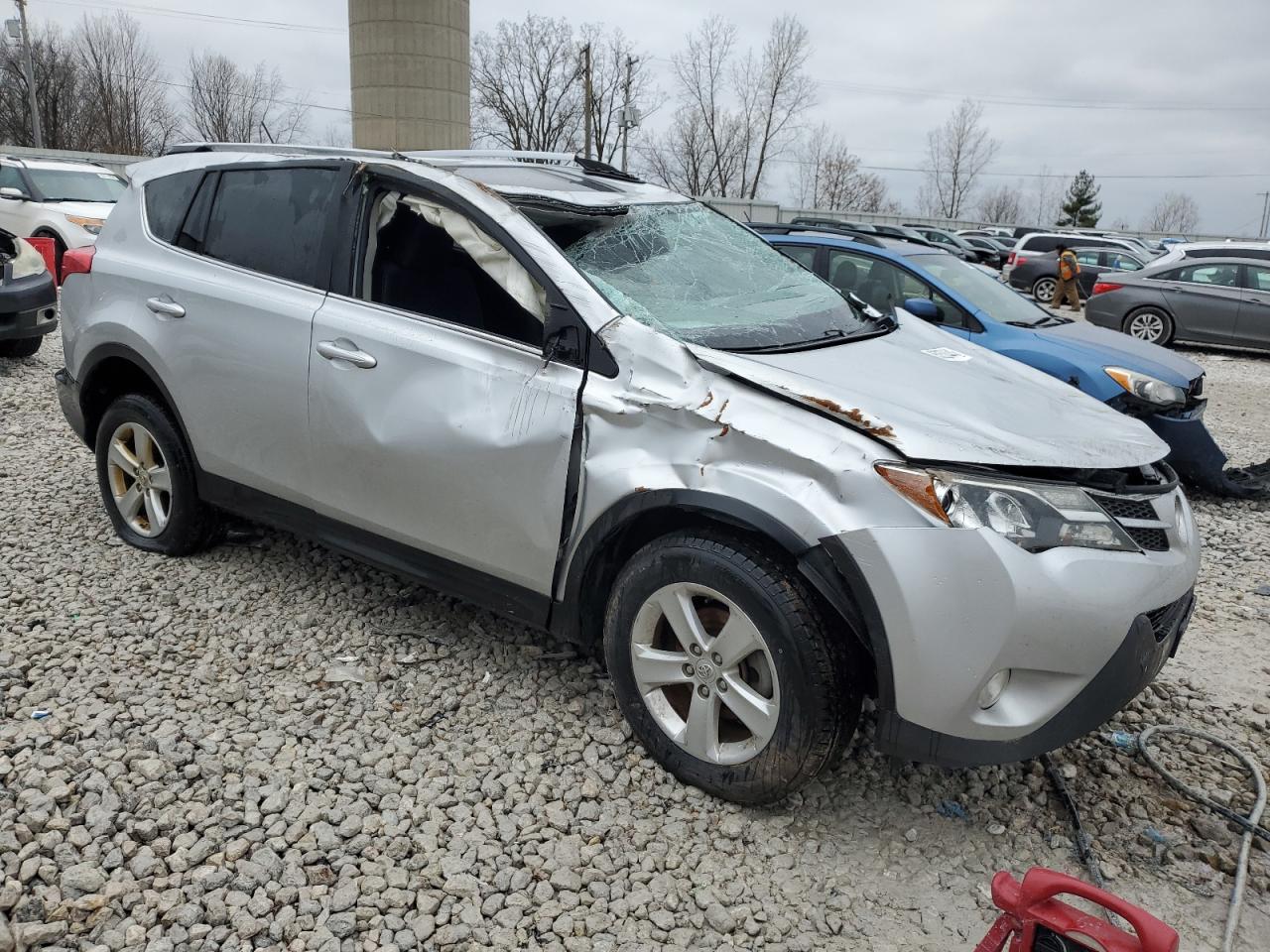 VIN JTMWFREV3DD014975 2013 TOYOTA RAV4 no.4