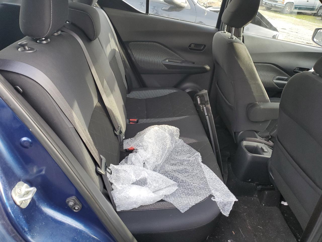 2019 Nissan Kicks S VIN: 3N1CP5CU9KL547569 Lot: 82131014