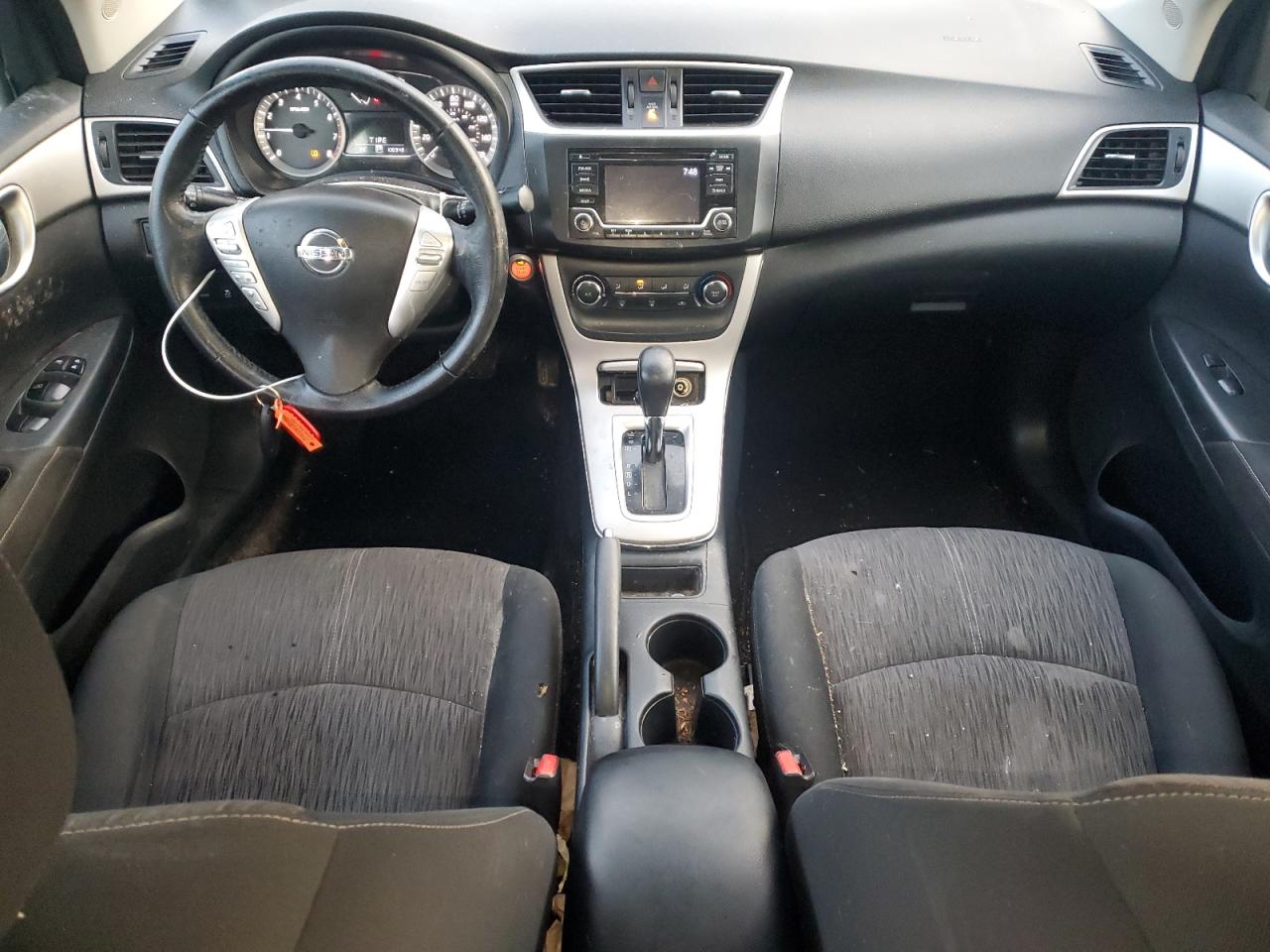 2015 Nissan Sentra - Image 8