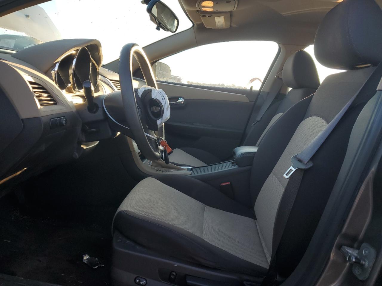 2010 Chevrolet Malibu Ls VIN: 1G1ZB5EB7AF116411 Lot: 85704294