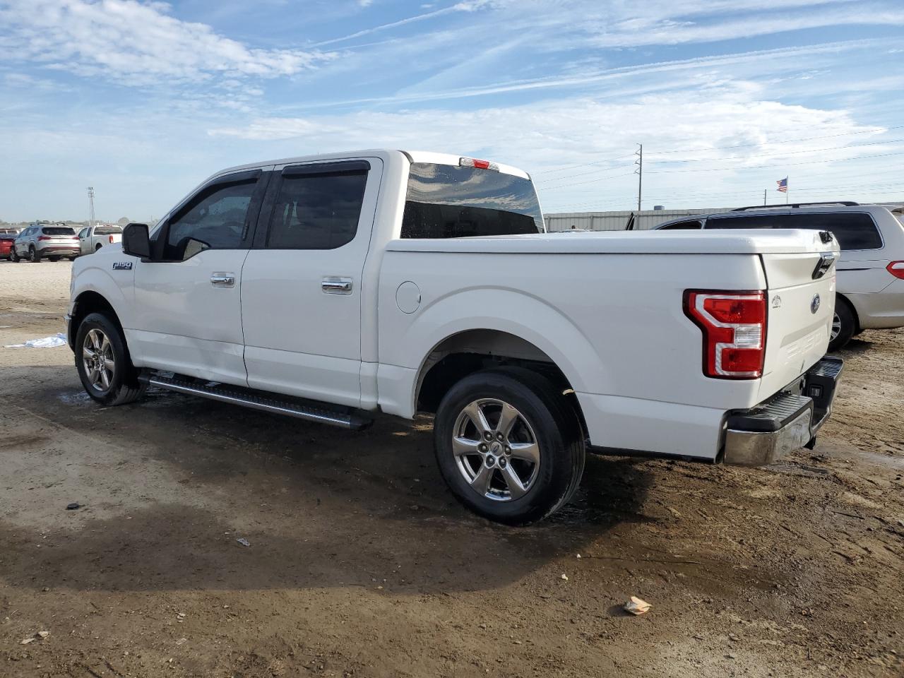 VIN 1FTEW1CB2KFD40693 2019 FORD F-150 no.2