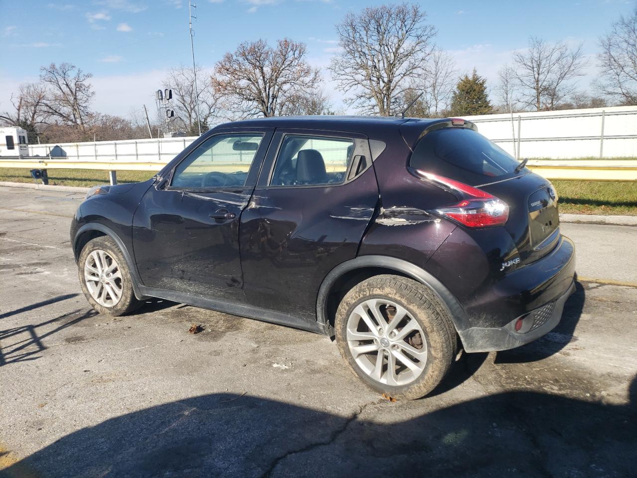 2016 Nissan Juke - Image 2