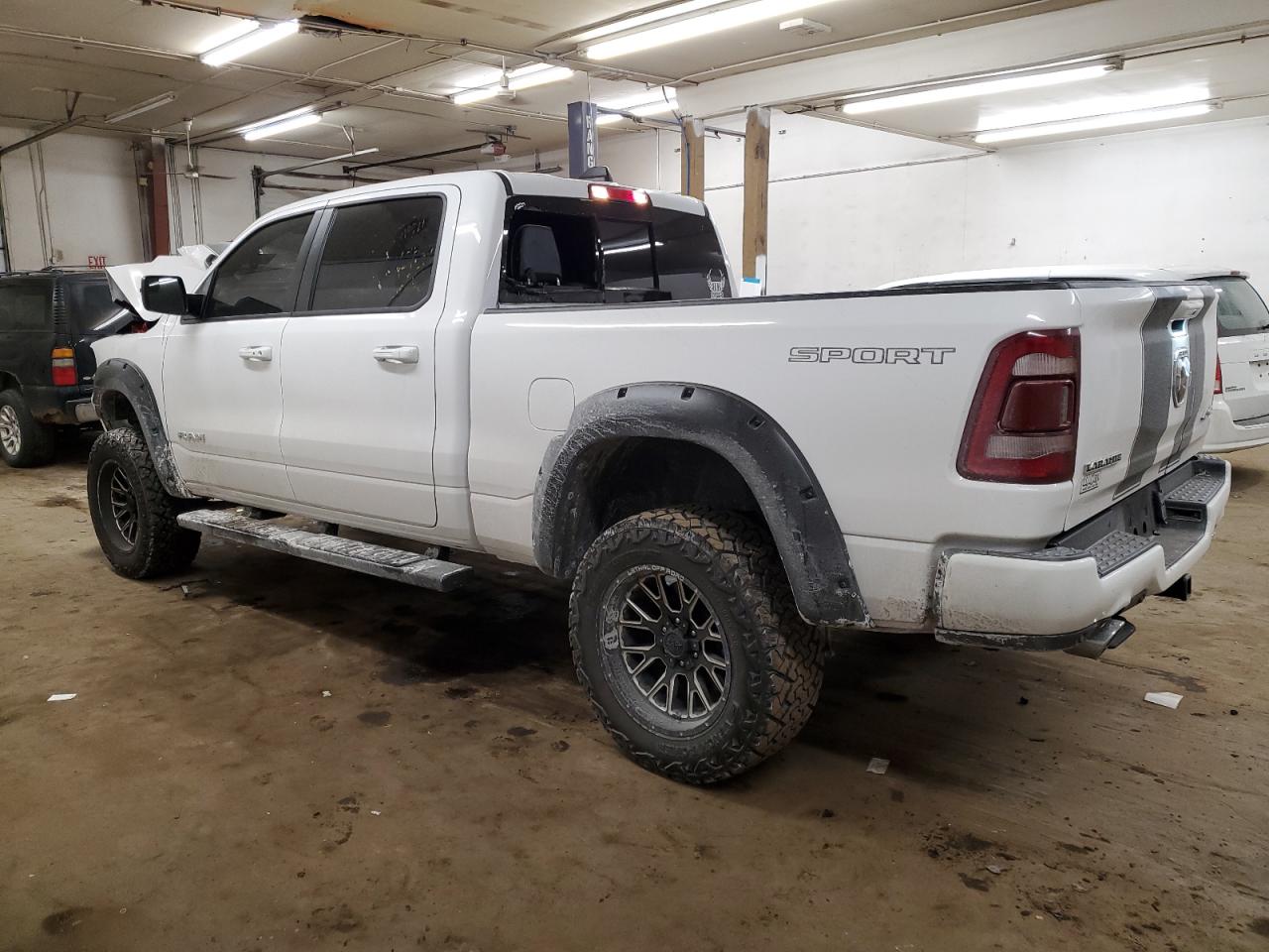 2022 RAM 1500 - Image 2