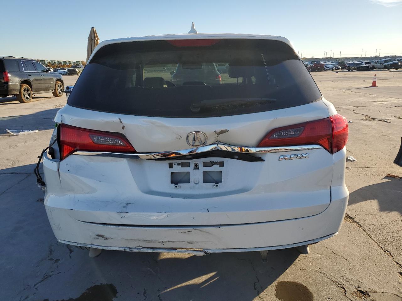 VIN 5J8TB3H52DL015646 2013 ACURA RDX no.6