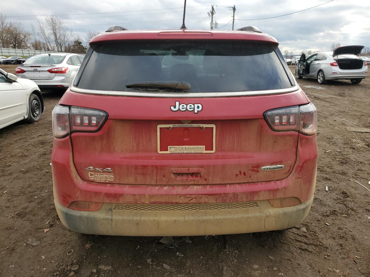 VIN 3C4NJDBB4JT484431 2018 JEEP COMPASS no.6