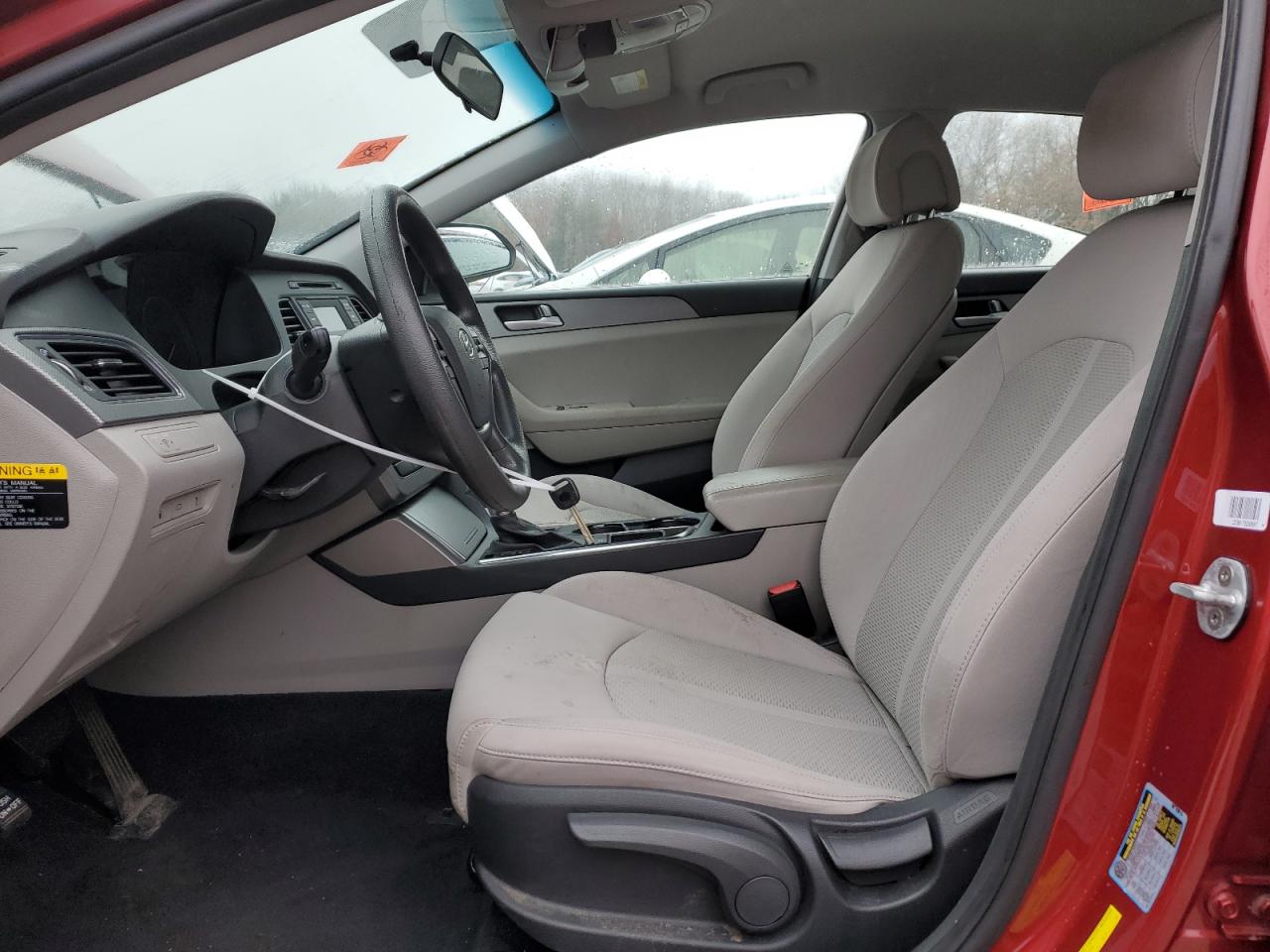 2016 Hyundai Sonata - Image 7