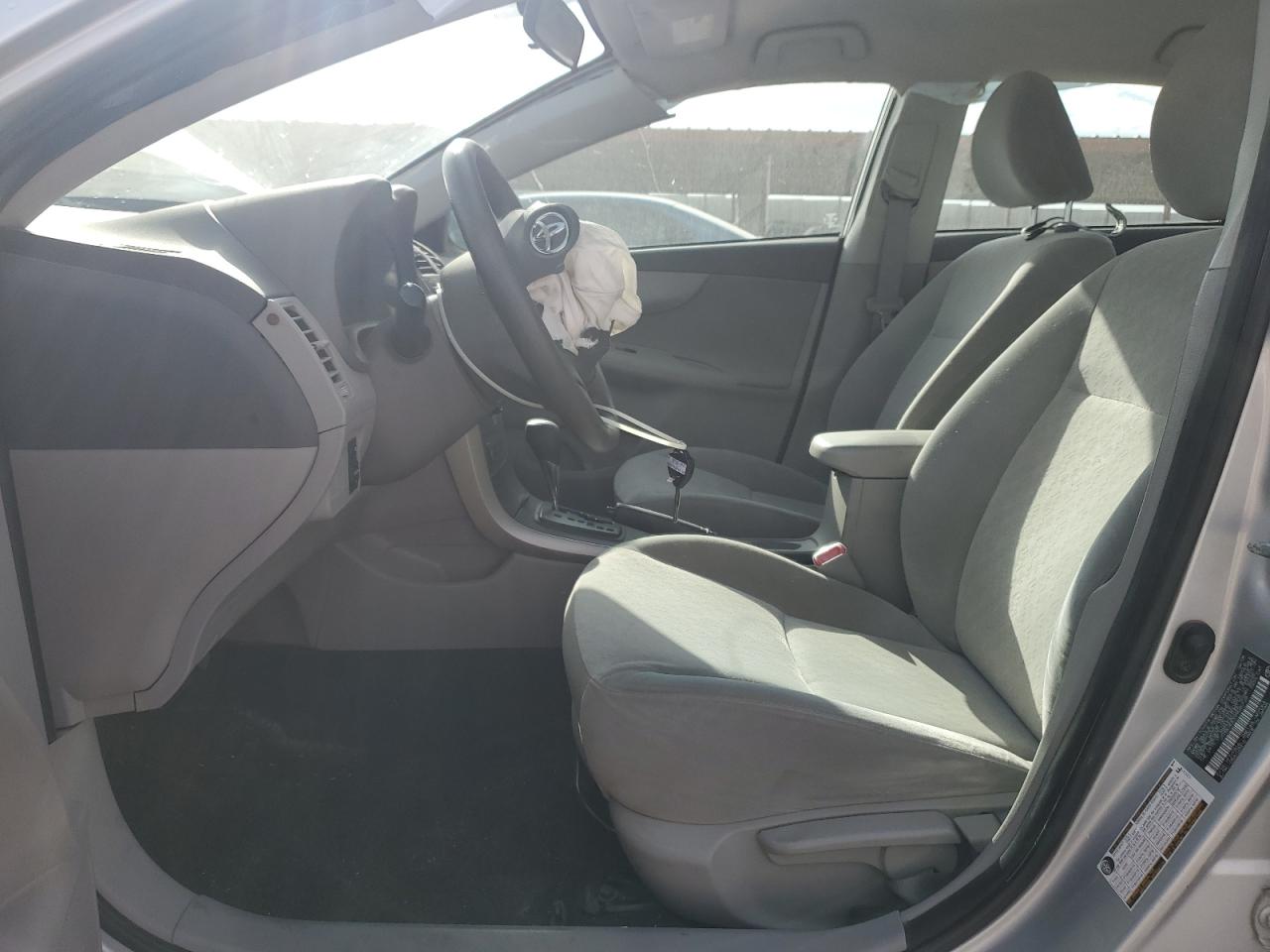 2009 Toyota Corolla - Image 7